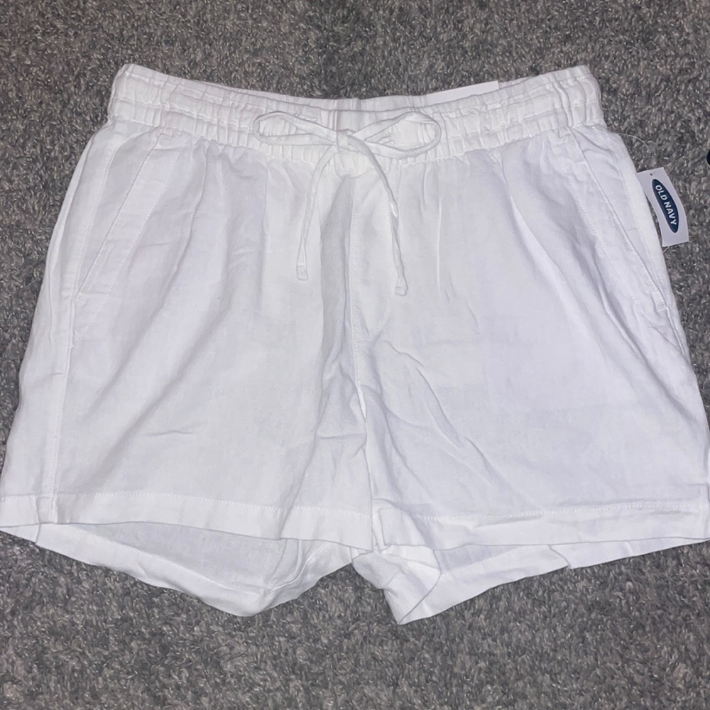 Women’s Old Navy High-Waisted Linen shorts